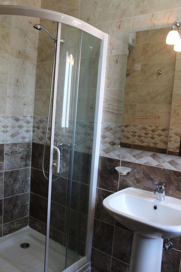 Centre Point Apartment Msida Bagian luar foto